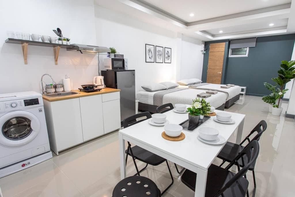 P1 Silom Pan Large Room Full Kitchen Wifi 4-6Pax Μπανγκόκ Εξωτερικό φωτογραφία
